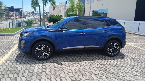 PEUGEOT 2008 1.0 TURBO 200 FLEX ALLURE CVT PEUGEOT 2008 1.0 TURBO 200 FLEX ALLURE CVT